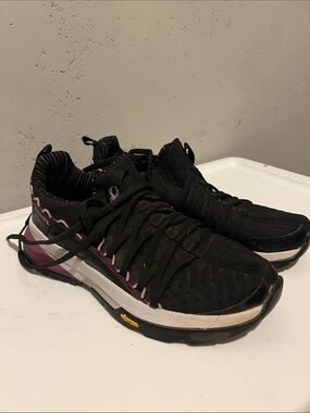 Black Women’s Athletic hiking sneakers